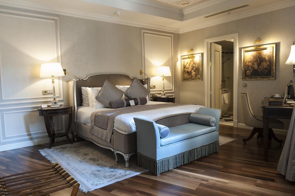 Rixos Pera Istanbul Hotel Екстериор снимка A suite at the hotel
